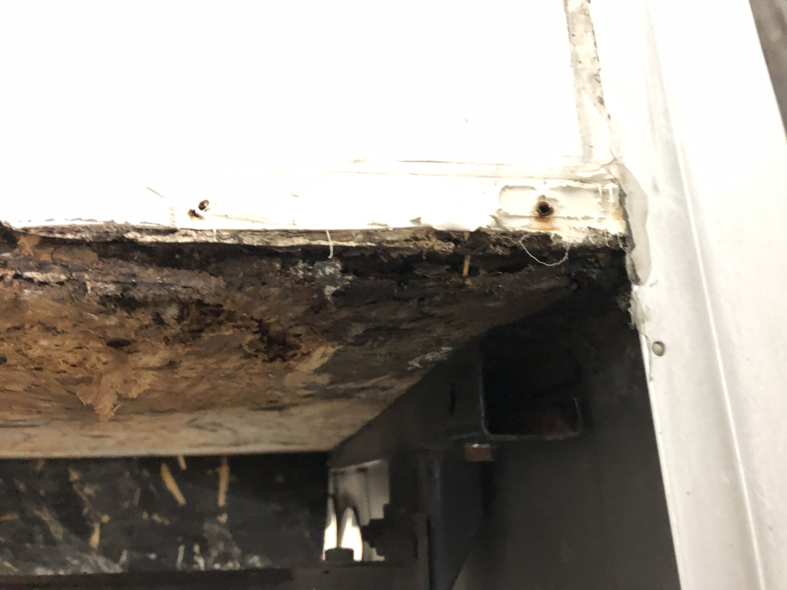 Réparation d'infiltration d'eau roulotte, vr,  trois-rivières